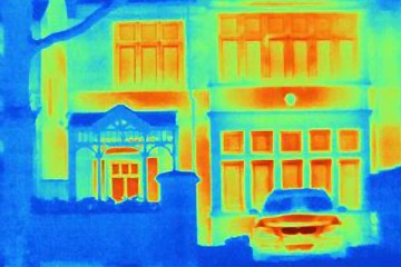 Thermografie am Gebäude: Detailansicht einer Wärmebildaufnahme. © Cultura RM Exclusive/Joseph Giacomin/ Image Source via Getty Images 