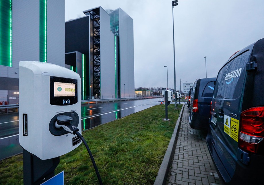 Eine Ladesäule der Stadtwerke Düsseldorf für Amazon