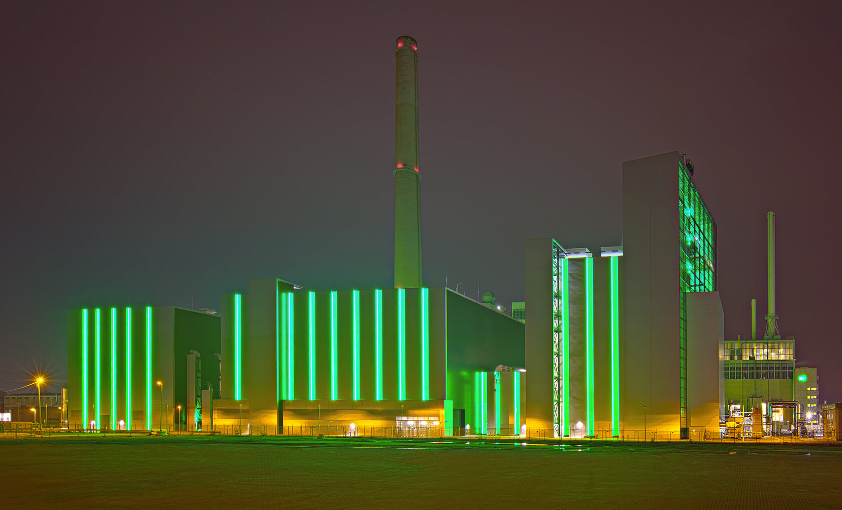 Gaskraftwerk Lausward: Nachtsaufnahmen des Gaskraftwerks am Lausward