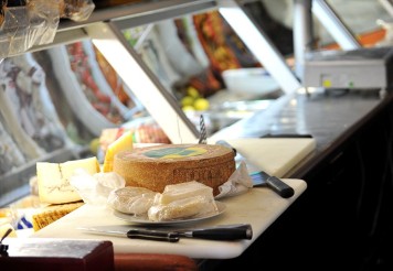 Köstliche Alternative zu Frischkäsesorten: Schnittkäse.
