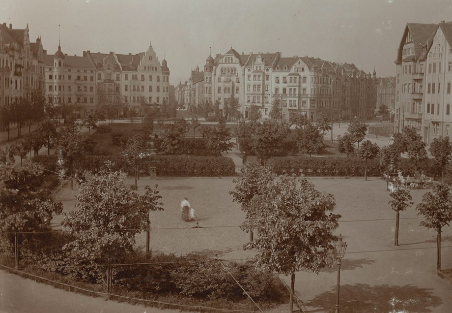 Historische Schwarz-Weiß-Aufnahme des Düsseldorfer Fürstenplatzes von 1912