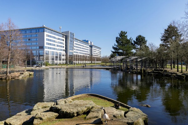 Der Park an der Haifastraße in Düsseldorf Oberbilk © Ulrik Eichentopf