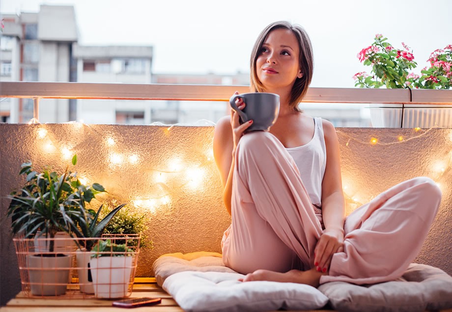 Mit den richtigen Accessoires verwandelt sich auch der kleinste Balkon in eine Wohlfühloase.
