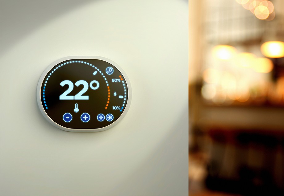 Kalt geworden? Einfach von unterwegs die gewünschte Temperatur einstellen und das Smart Home heizt vor.